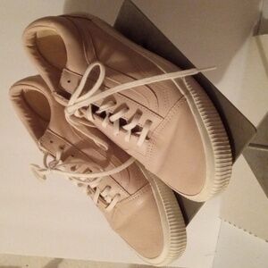 Men's pink leather Vans lace sneakers